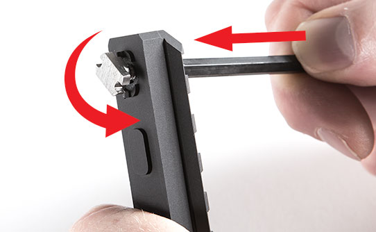 Maxim_M-Rax_Push-and-turn_Install